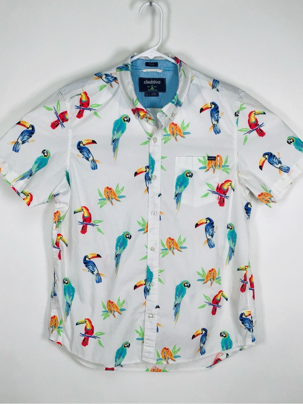 Chubbies Friday men’s short sleeve button down shirt large